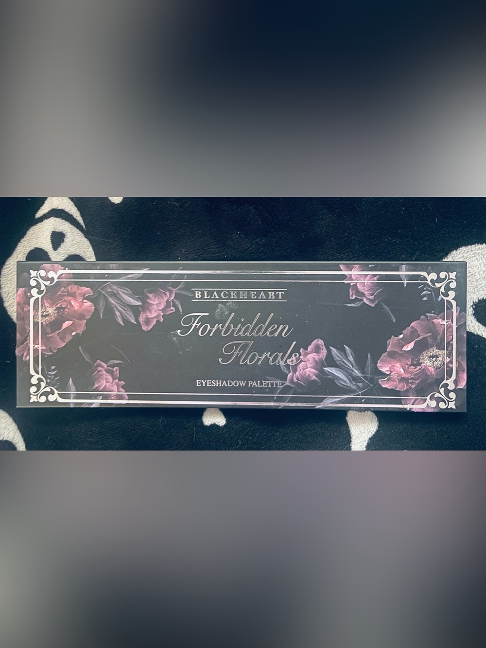 BLACKHEART FORBIDDEN FLORALS EYESHADOW PALETTE Rare Sold Out - Hot Topic